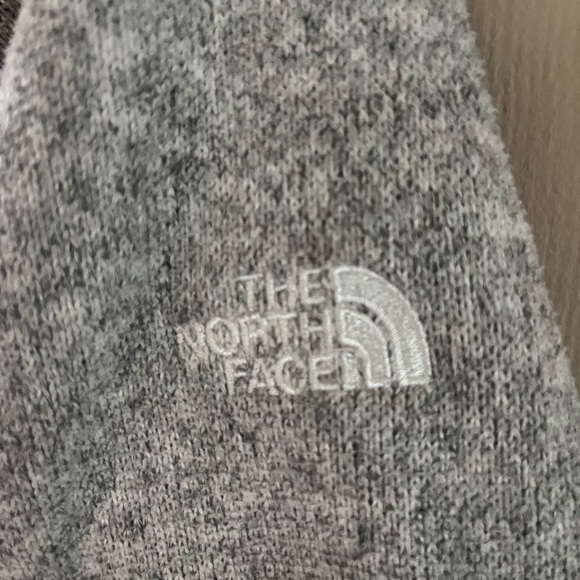 Ladies medium north face quarter zip hoodie - Picture 2 of 5